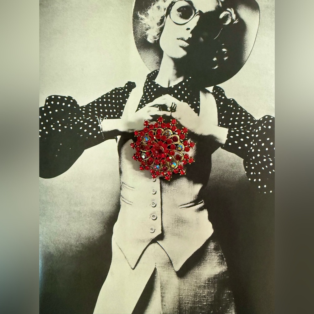 Hot Cyclone - Brooch β₯οΈβ€οΈ